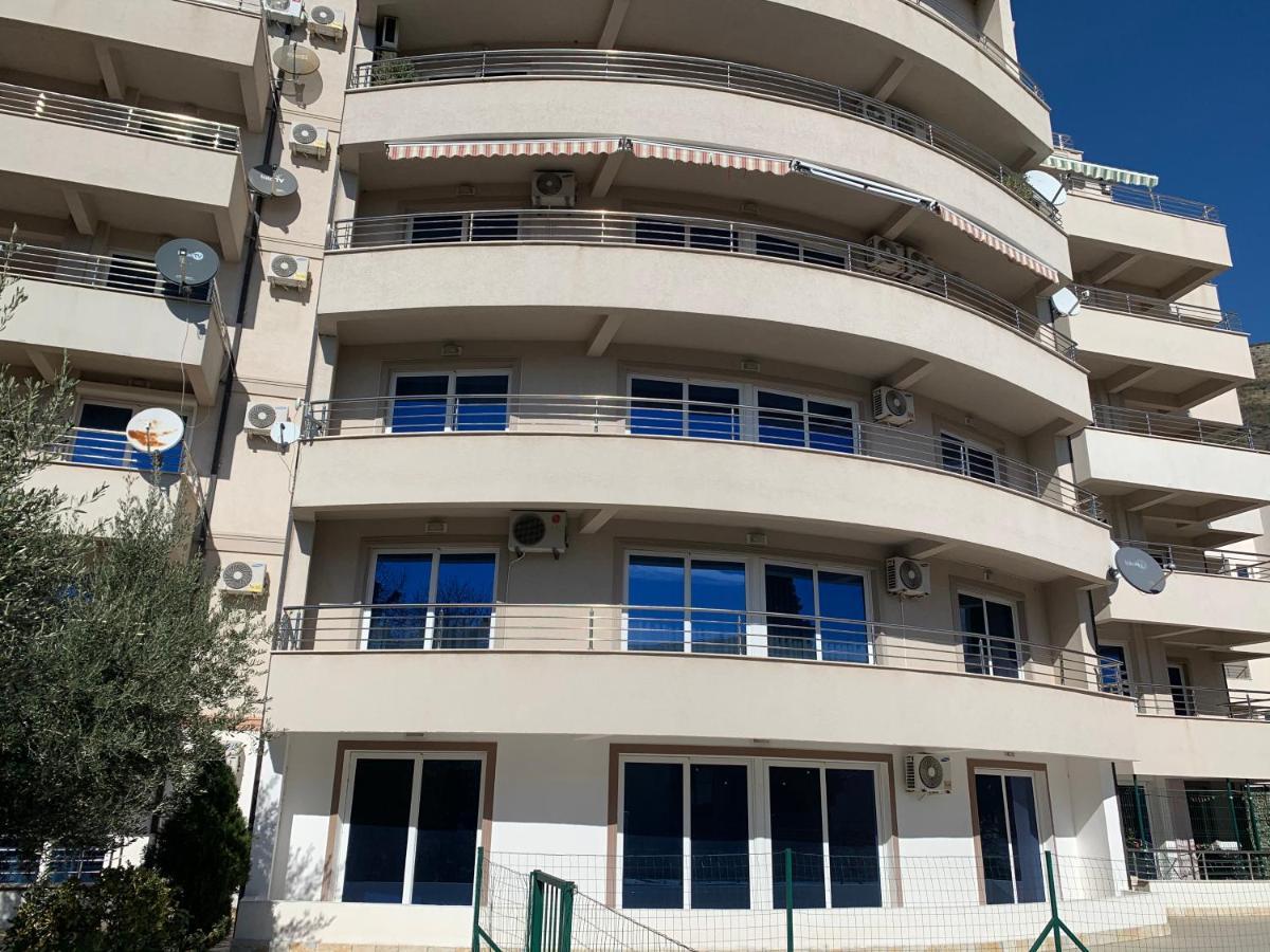 Blue Sky Apartment Petrovac Exterior foto